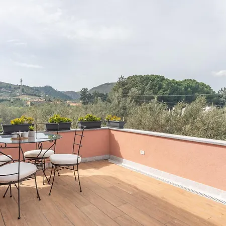 Giovanna Con Piscina By Wonderful Italy Villa
